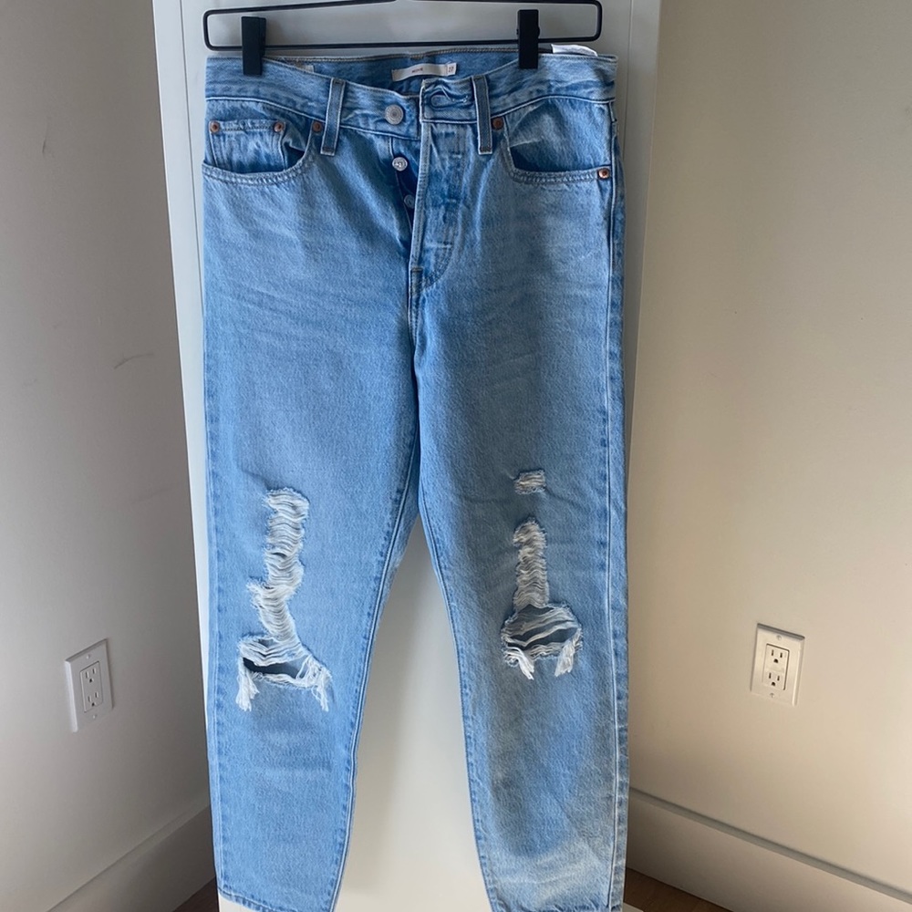 Levi Wedgies in size 27